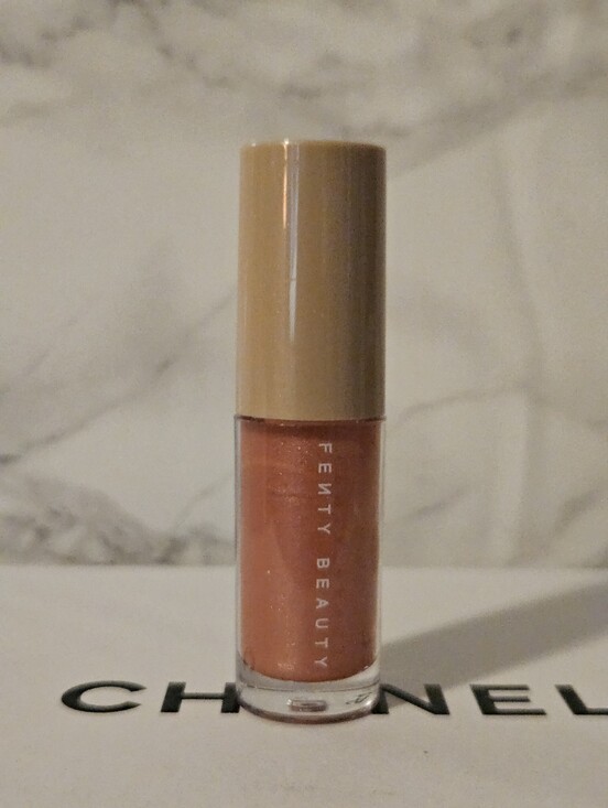 Fenty Beauty Other - Fenty Beauty Gloss Bomb - Fenty Glow